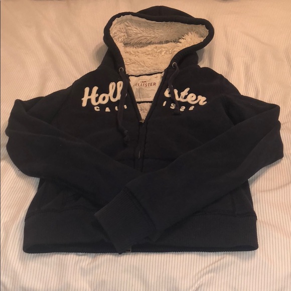 Hollister Cozy Jacket - Picture 1 of 3